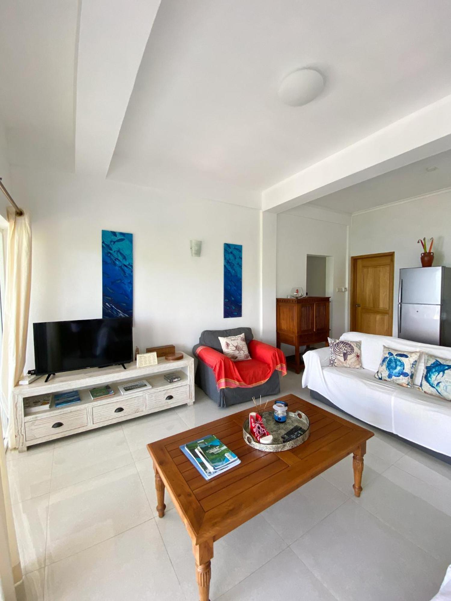 Reve Bleu Villa Glacis  ภายนอก รูปภาพ