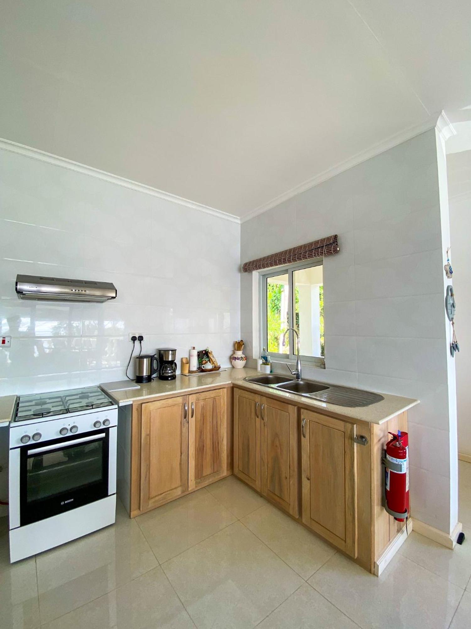 Reve Bleu Villa Glacis  ภายนอก รูปภาพ