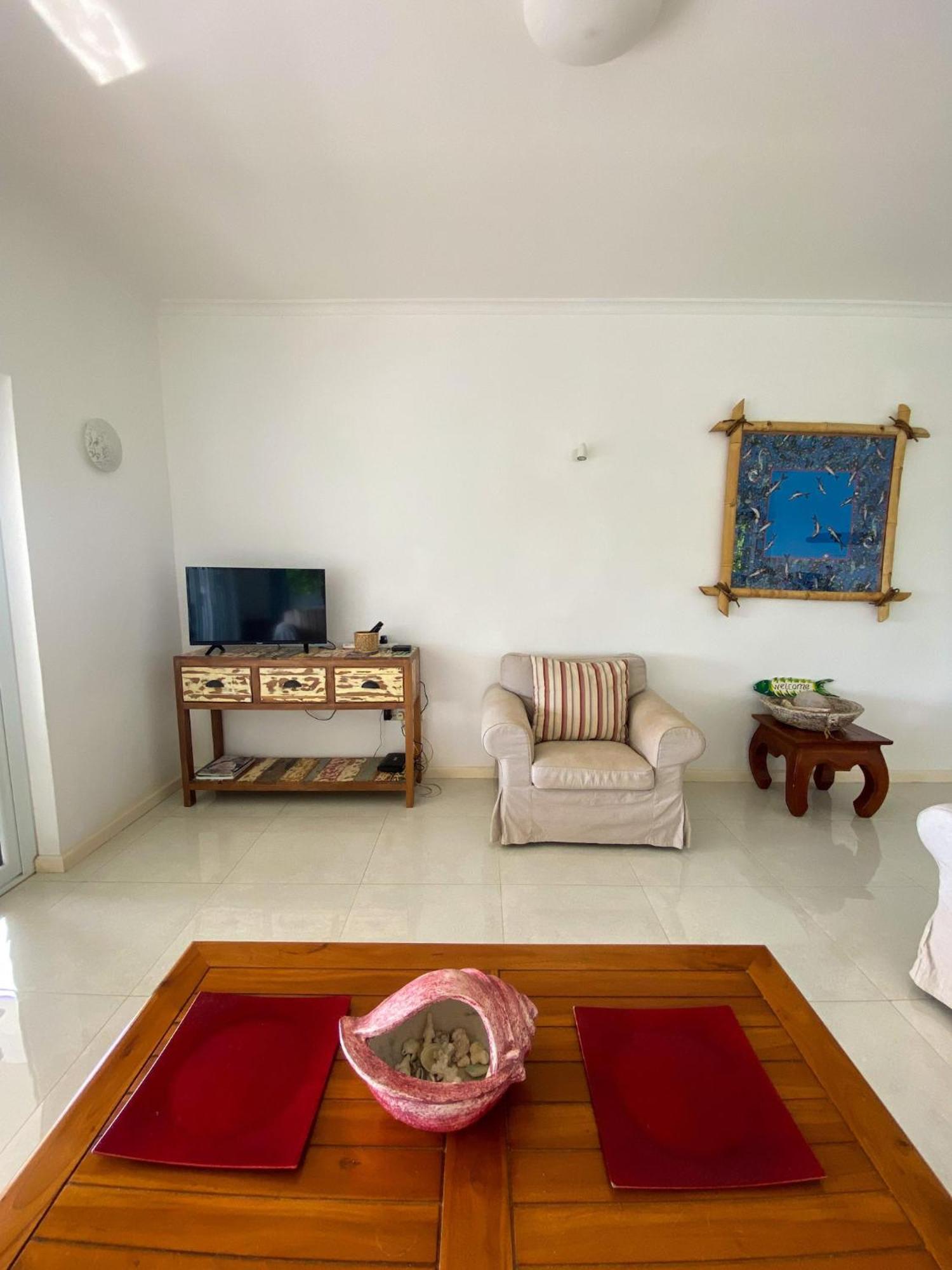 Reve Bleu Villa Glacis  ภายนอก รูปภาพ