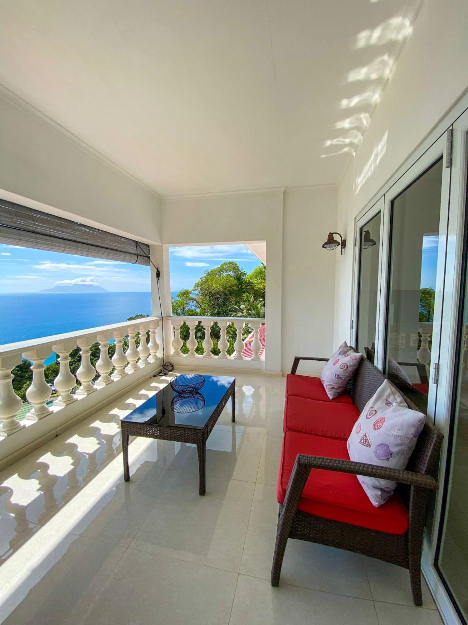 Reve Bleu Villa Glacis  ภายนอก รูปภาพ