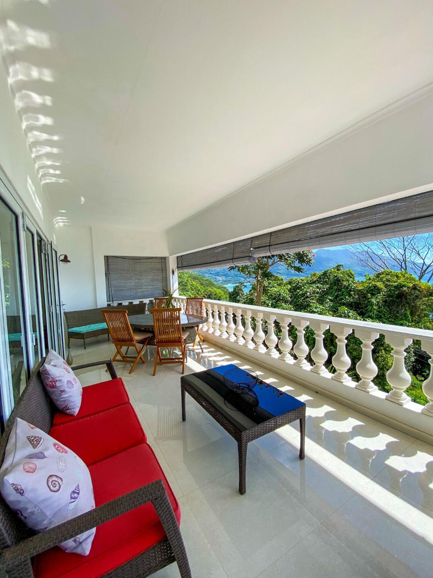 Reve Bleu Villa Glacis  ภายนอก รูปภาพ